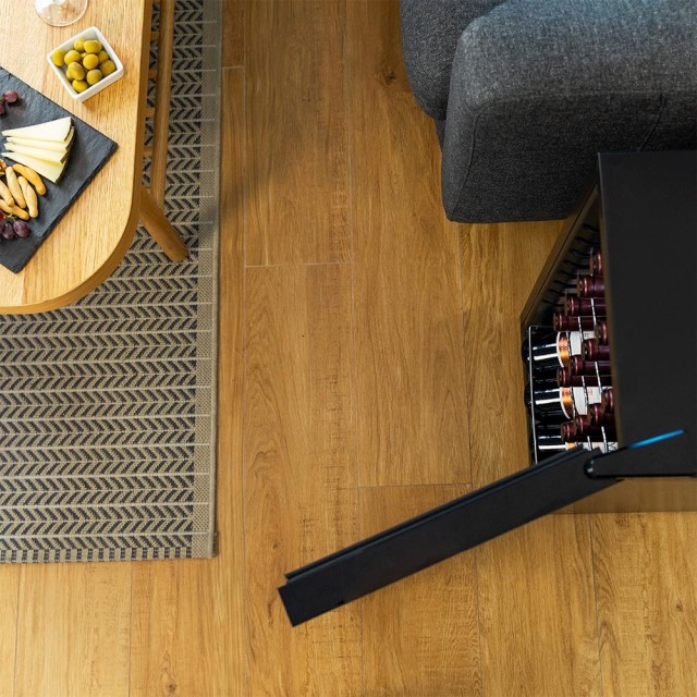 CECOTEC Συντηρητής Κρασιών Bolero GrandSommelier 1550 με Συμπιεστή, Χωρητικότητα 15 Φιαλών, Ρυθμιζόμενη Θερμοκρασία 5-18ºC και Οθόνη Αφής CEC-00120