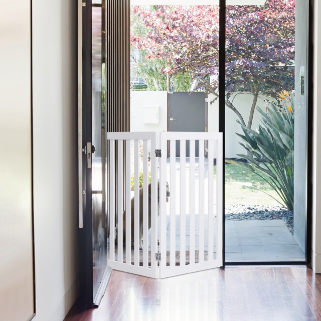 Costway  Προστατευτικό Πάνελ για Σκύλους 89εκ Ύψος Ξύλινο Πτυσσόμενο (Λευκή Επέκταση) 203 εκ. x 76 εκ. x 1,8 εκ. PW10055WH-A