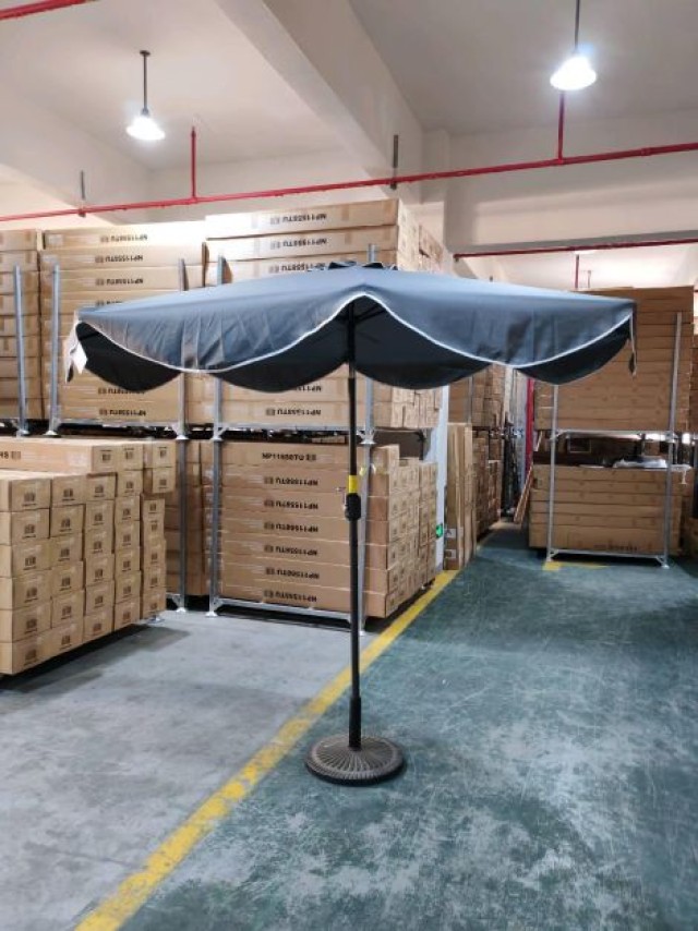 Costway Ομπρέλα κήπου 270 cm με μανιβέλα και κλίση, Γκρι NP13213GR