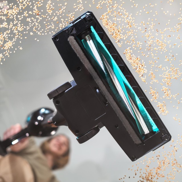 CECOTEC Σκούπα Conga 700 PowerHead με Καλώδιο - Ισχύς 615W, Αναρρόφηση 18 kPa, Δοχείο 500ml, Μηχανοκίνητη Βούρτσα CEC-08574