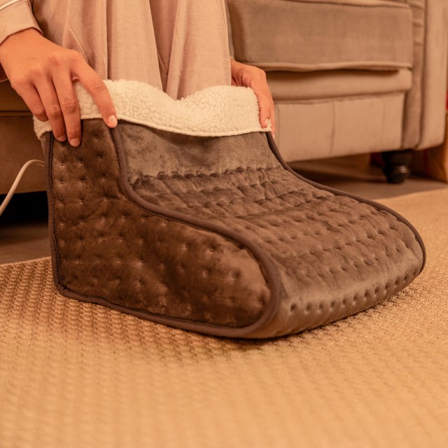 CECOTEC  Θερμαντήρας Ποδιών HeatConfort με Αυτόματη Απενεργοποίηση και 3 Ρυθμιζόμενα Επίπεδα Θερμοκρασίας  CEC-100653