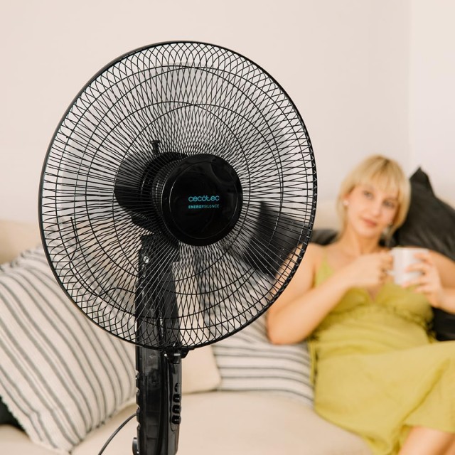 Ανεμιστήρας Δαπέδου 45W με 3 Ταχύτητες, Χρονοδιακόπτη 1 Ώρας και Ύψος έως 135 cm Μαύρο CEC-08299 Cecotec