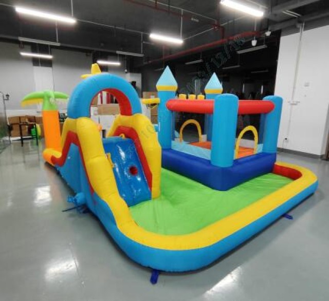 Costway Φουσκωτό Κάστρο με Νεροτσουλήθρα, Αναρρίχηση, Περιοχή Άλματος, Πισίνα με Μπάλες και Παιχνίδι Δαχτυλίδια (Χωρίς Φυσητήρα) 204 x 360 x 490 εκ. NP11854