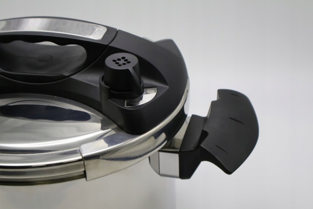 Edenberg Ανοξείδωτη Χύτρα Ταχύτητας 8L, 24 εκ. για Επαγωγικές Εστίες EB-5743