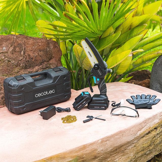 Cecotec Αλυσοπρίονο Χειρός 6 MontanaForce 6000 με κινητήρα Brushless, Μπαταρία 21V και Λίπανση με κουμπί. Περιλαμβάνει βαλιτσάκι, επιπλέον αλυσίδα και σετ αξεσουάρ. CEC-106755