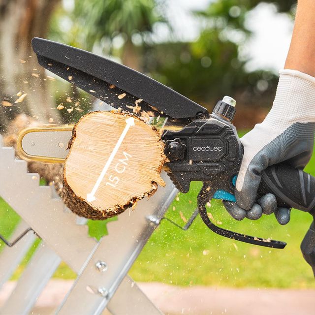 Cecotec Αλυσοπρίονο  Χειρός 6 MontanaForce 6000 με κινητήρα Brushless, Μπαταρία 21V και  Λίπανση με κουμπί. Περιλαμβάνει βαλιτσάκι, επιπλέον αλυσίδα και σετ αξεσουάρ. CEC-106755