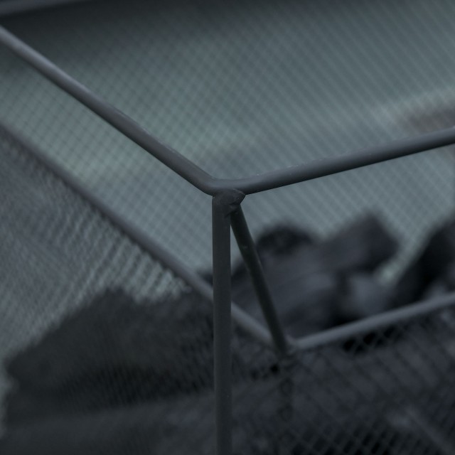 Outsunny Φορητό Ξύλο Φωτιά Κήπου με Πόκερ 45x45x43cm Μαύρο 842-214