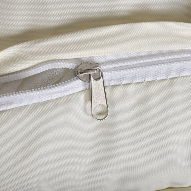 Outsunny Πτυσσόμενη ξαπλώστρα σε μαύρο PE Rattan με λευκό στρώμα κρέμας 862-038