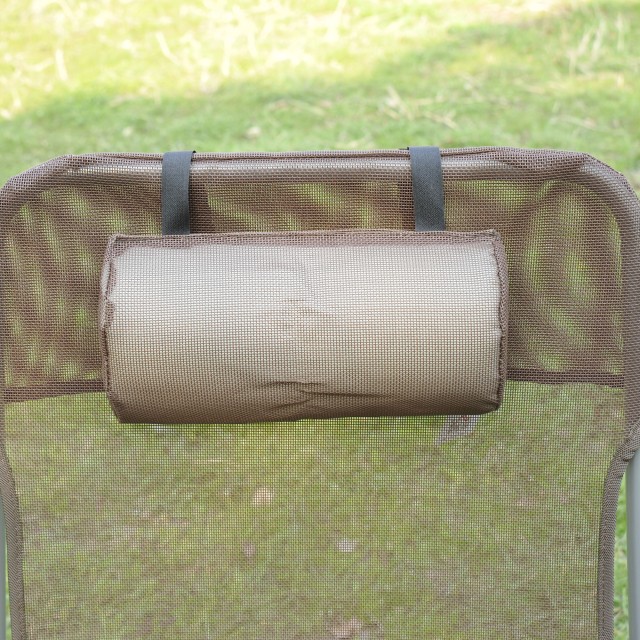 Πτυσσόμενη Ξαπλώστρα Κήπου με Μαξιλάρι 182 x 56 x 24.5 cm Χρώματος Καφέ Outsunny 01-0337