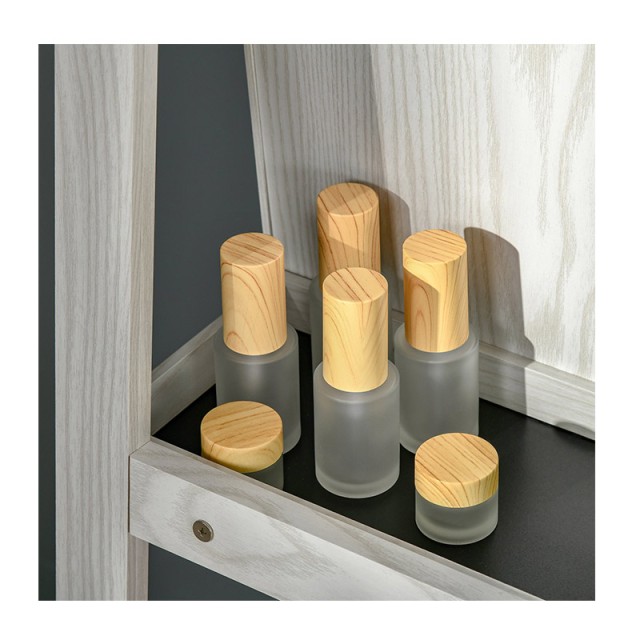 Ξύλινη Περιστρεφόμενη Κοσμηματοθήκη Μπιζουτιέρα με Καθρέπτη και 3 Ράφια 38 x 38 x 160 cm HOMCOM 831-393